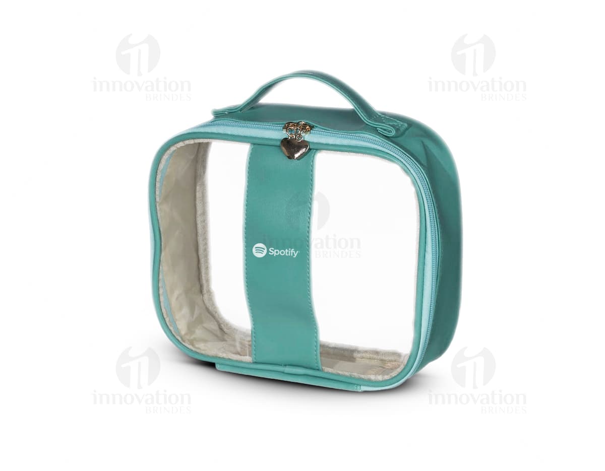 Nécessaire PVC Média preta, moderna e elegante, com fecho de zíper e alça de mão. Feita de couro sintético, possui um design clean e é ideal para armazenar objetos pessoais com segurança e estilo.