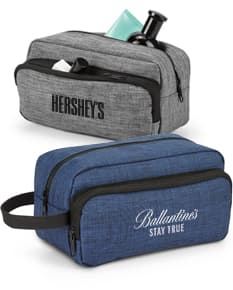 Necessaire de Couro Preto para Organização de Equipamentos Eletrônicos. Ideal para viagens de negócios, com compartimentos internos e fecho seguro. Lindo e prático! Transforme sua rotina com estilo e praticidade. Adquira já o seu!