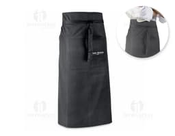 Avental de algodão poliéster preto, elegante e moderno, com bolsos e feito de material resistente. Ideal para uso casual ou