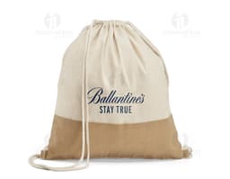 Mochila de tela resistente y moderna, ideal para viajes y compras. Ligera y práctica, perfecta para quienes buscan estilo y