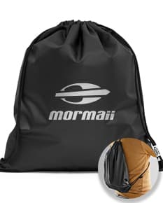 Sacola mochila feita de material rPET 190T, com alças de 40 cm de comprimento.