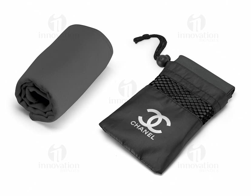 Toalha de esporte de alta qualidade para praticar atividades físicas, resistente e absorvente. Ideal para manter-se seco durante o treino. Garanta a sua agora!