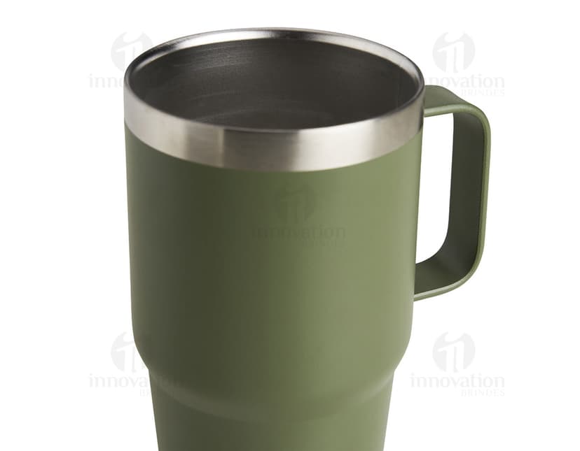 Caneca Térmica Inox 700ml, resistente e durável, ideal para manter a temperatura de bebidas por mais tempo.