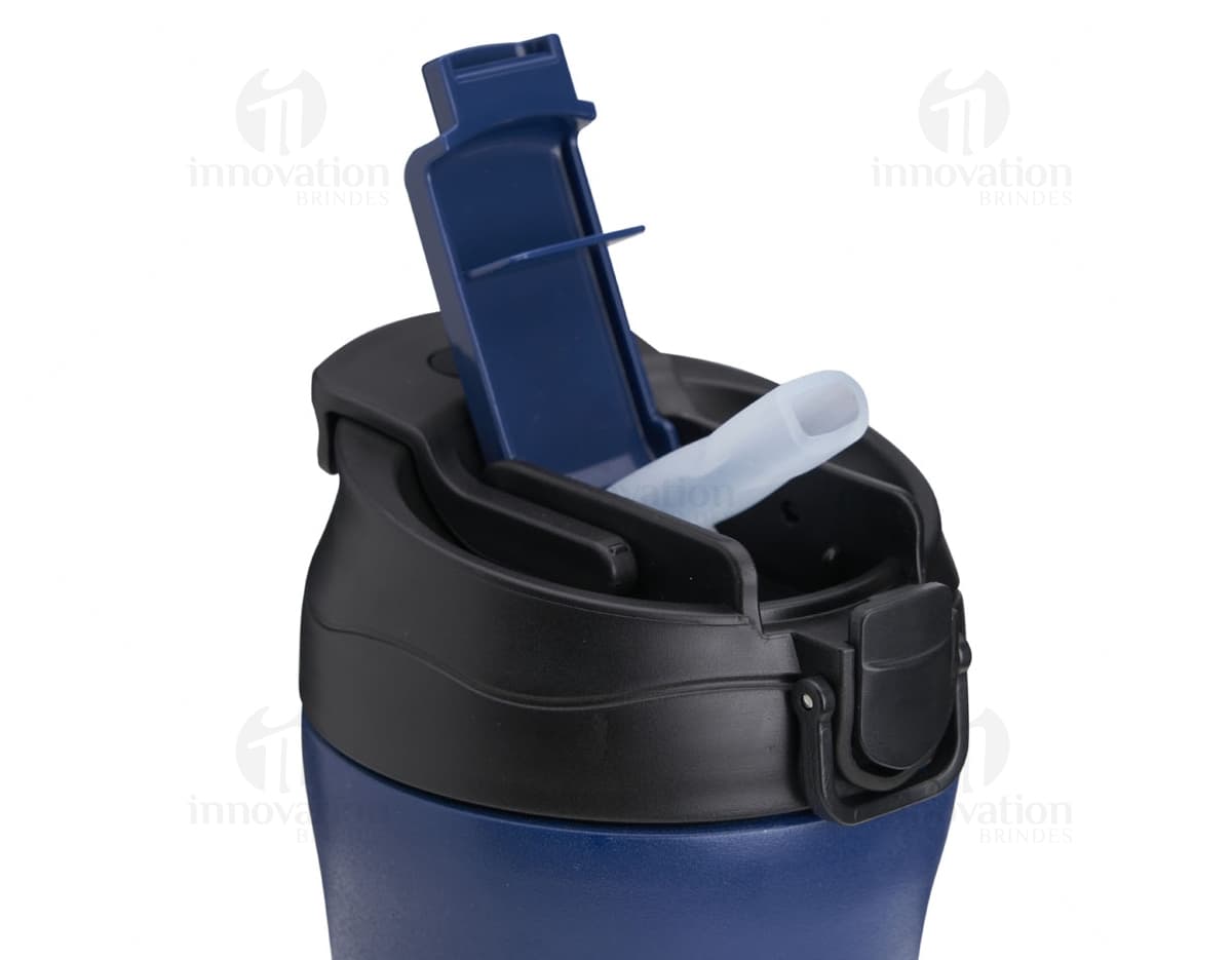 Copo de inox 450ml para bebidas quentes e frias, durável e sustentável. Ideal para manter sua bebida na temperatura certa por mais tempo. Adquira já o seu e contribua para o meio ambiente!