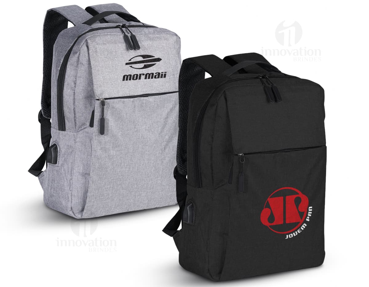 Mochila de Nylon 21L USB: Prática e Estilosa para suas Viagens e Trabalho. Ideal para o dia a dia, esta moderna mochila de nylon possui espaço de 21 litros, alças ajustáveis e um compartimento USB para carregar seus eletrônicos. Seja para viagens ou para o trabalho, este acessório é perfeito para quem busca praticidade e estilo. Garanta a sua agora!