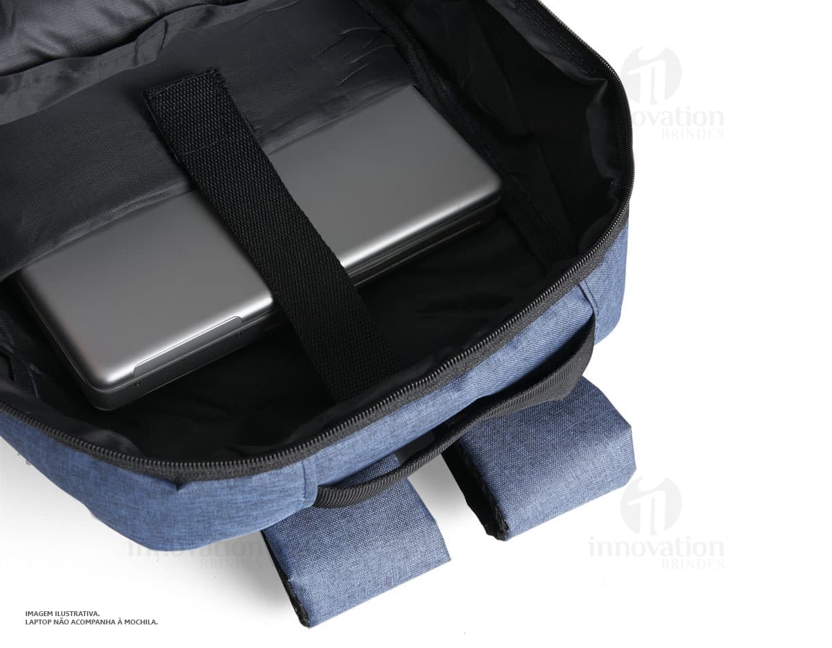 Mochila de Nylon 21L USB - Moderna, prática e cheia de estilo, essa mochila de nylon é perfeita para suas viagens de negócios ou passeios casuais. Com capacidade de 21 litros e porta USB integrada, é ideal para quem busca praticidade e elegância. Aproveite já!