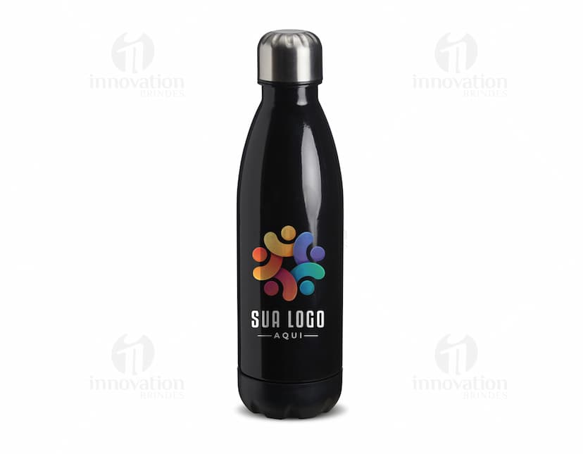 Garrafa Plástica 700ml - Ideal para festas e eventos, esta garrafa de 700ml é perfeita para drinks e coquetéis. Feita em plástico de alta qualidade, ela é prática e resistente, perfeita para o seu bar ou restaurante. Adquira já a sua e surpreenda seus convidados!