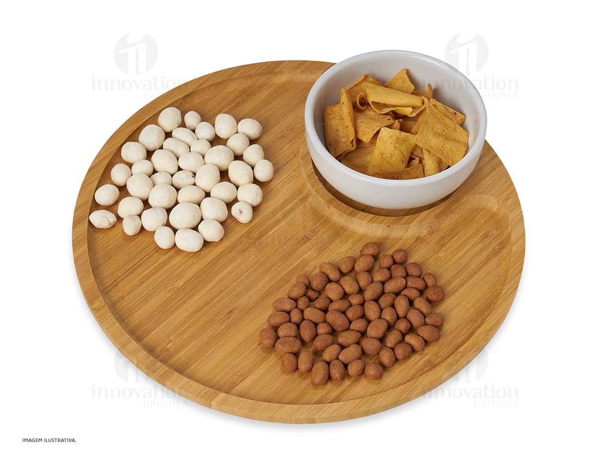 Petisqueira de bambu 32x32, ideal para servir petiscos e aperitivos com elegância e sustentabilidade. Produto em bambu de alta qualidade, perfeito para qualquer ocasião. Aproveite!