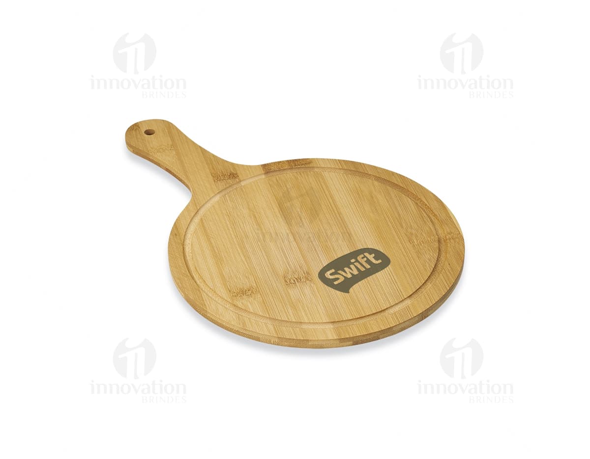 Tábua de madeira redonda 24,2x36,1 - Ideal para preparar e servir refeições de forma saudável e gourmet. Feita com material natural e de alta qualidade. Perfeita para cortar e decorar seus alimentos de maneira prática e charmosa. Adquira já a sua!