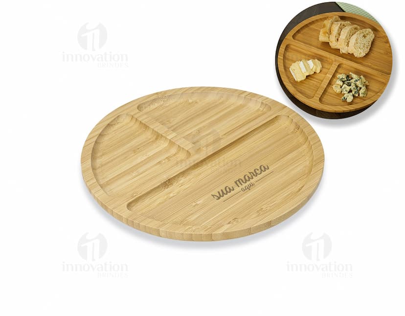 Petisqueira de bambu 25x25 - Ideal para servir petiscos de forma sofisticada e sustentável. Uma opção perfeita para reuniões e eventos. Adquira já a sua!