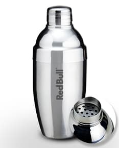 O Coqueteleiro Inox 600ml é o item perfeito para preparar drinks deliciosos com estilo e qualidade. Feito em material durável, ele garante a mistura perfeita de seus ingredientes, garantindo bebidas refrescantes e saborosas. Ideal para uso em bares, restaurantes ou até mesmo em casa. Adquira já o seu e surpreenda seus convidados!