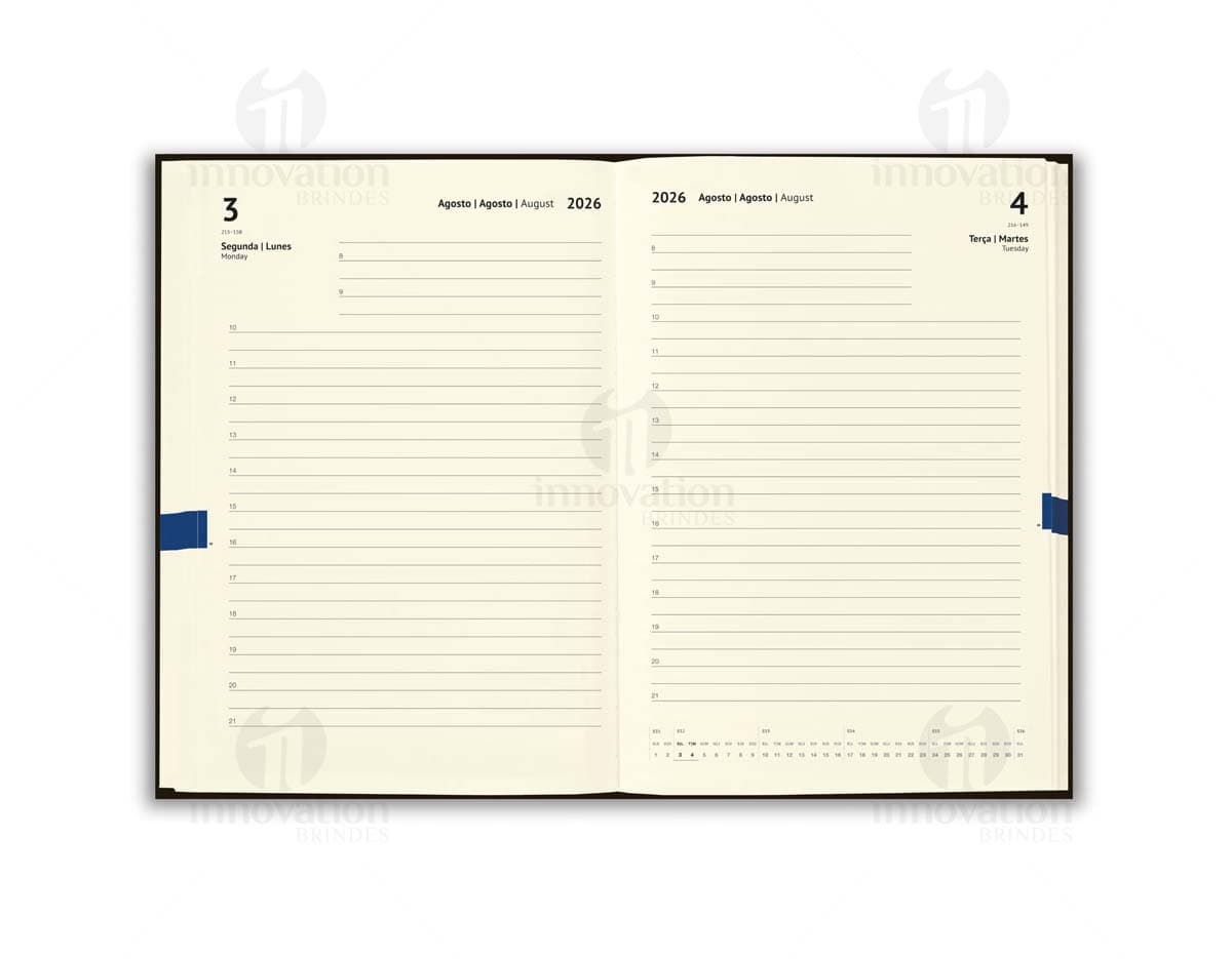 Agenda com fecho magnético para o ano de 2026.