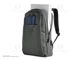 Mochila Nylon USB 21L - Moderna e elegante, a mochila de nylon é perfeita para viagens de negócios ou lazer. Com design