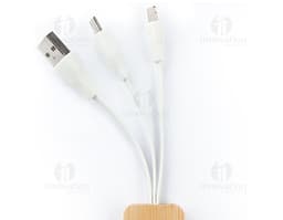 Chaveiro com cabo USB - Prático e funcional para estar sempre conectado. Este dispositivo eletrônico compacto é perfeito para