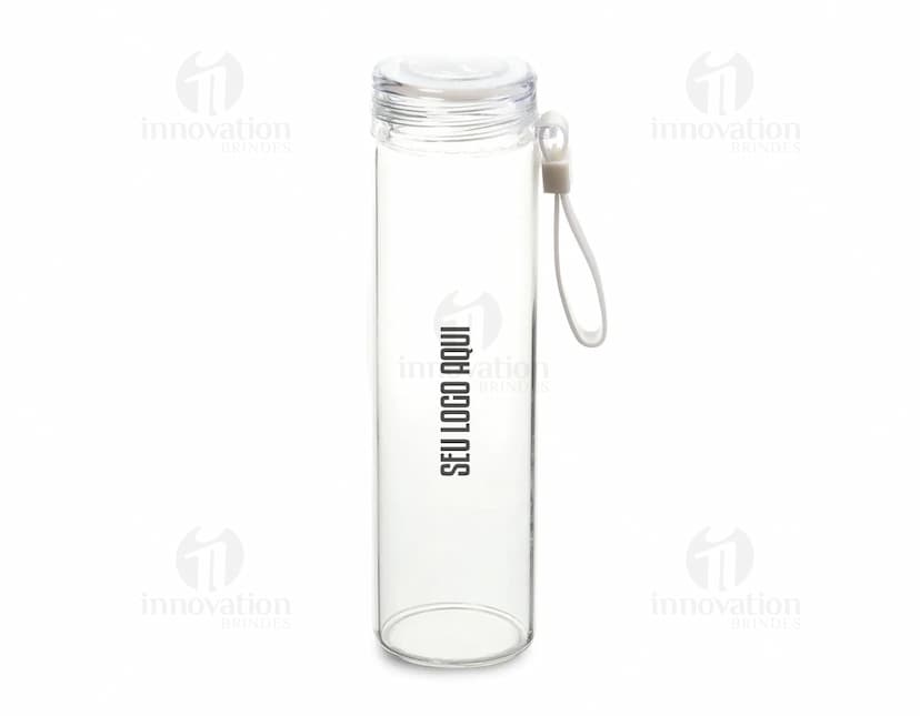 squeeze de vidro transparente de 500ml, design moderno e clean, contendo líquido dentro, com tampa prateada.