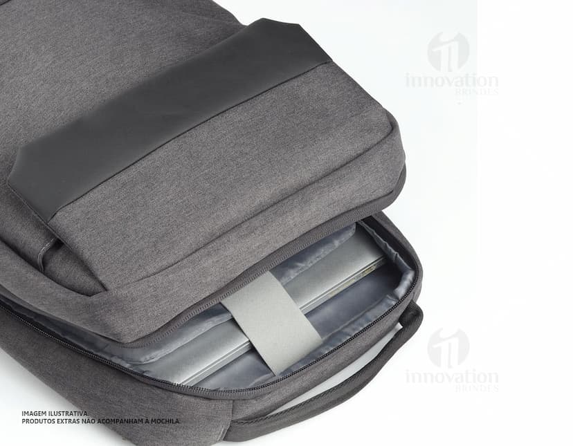 Mochila preta de poliéster para notebook de 15 polegadas, com alças de couro, fecho com zíper, bolsos e espaço para armazenar equipamentos de negócios.