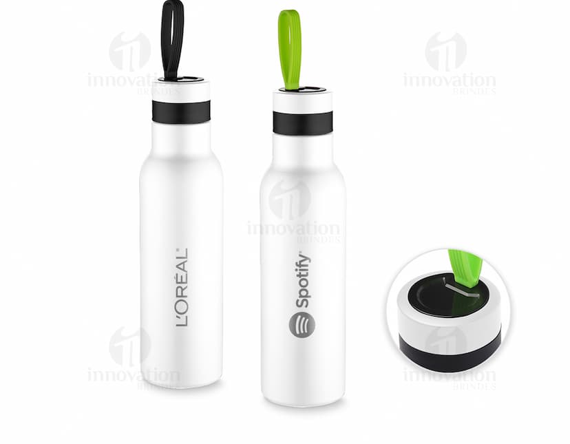 Garrafa térmica de aço inoxidável de 500ml com alça, ideal para armazenar líquidos.
