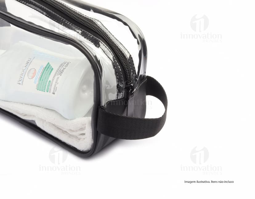 Necessaire preta feita de PVC com zíper, ideal para armazenar objetos como óculos de sol, dinheiro, medicamentos e outros itens de cuidados pessoais.
