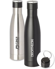 Garrafa Térmica 500ml - Mantenha suas bebidas sempre na temperatura ideal com esta garrafa térmica de 500ml. Ideal para celebrar momentos especiais com vodka, vinho, água ou qualquer outra bebida de sua preferência. Prática, elegante e perfeita para levar para o trabalho, academia, viagens ou onde quer que você vá. Garanta já a sua e desfrute de bebidas sempre frescas e deliciosas. Ideal também para presentear. Aproveite!