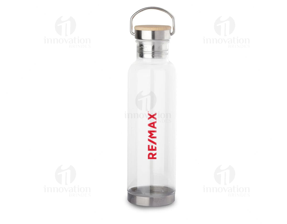 Garrafa plástica de 750ml em um fundo branco. A garrafa é transparente e possui tampa.