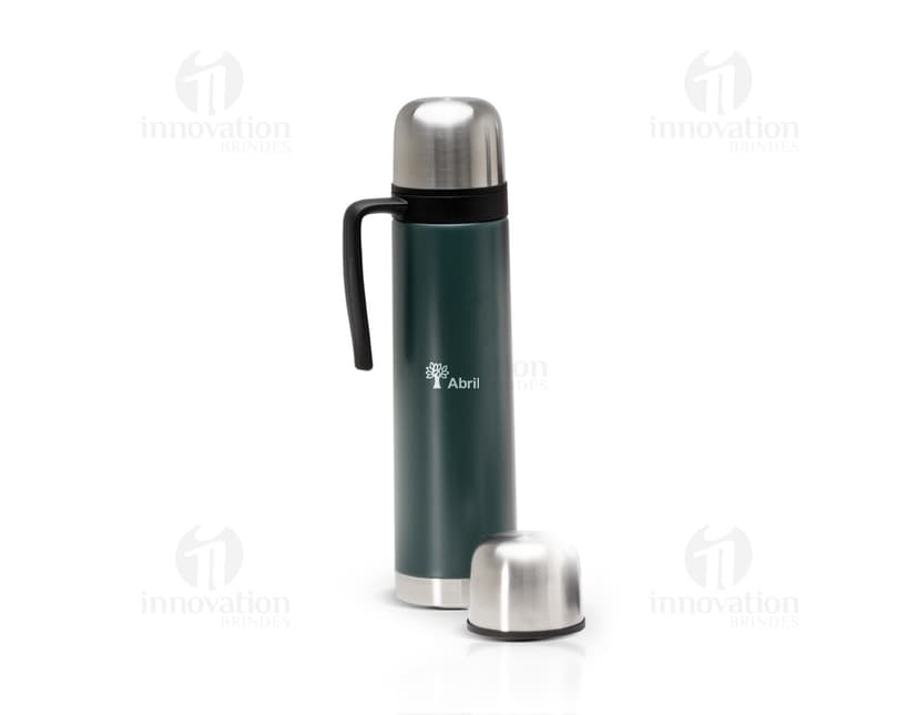 Garrafa térmica de 750ml em design elegante e prático para manter sua bebida favorita na temperatura ideal. Perfeita para levar a qualquer lugar, seja no trabalho, academia ou viagem. Garanta praticidade e estilo com essa garrafa térmica de alta qualidade. Aproveite!