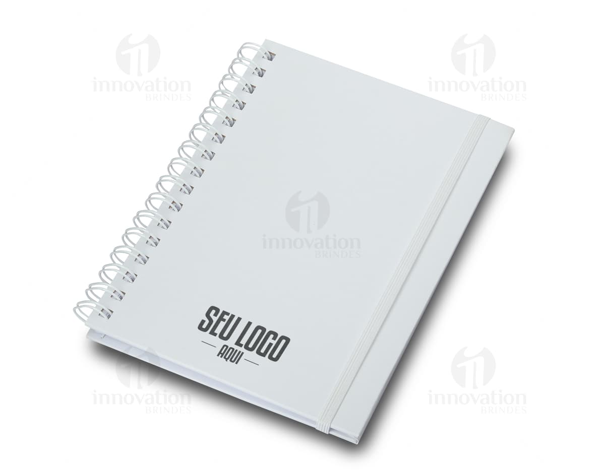 Caderno de negócios com capa em couro sintético e fecho magnético, ideal para organizar suas reuniões e anotações importantes. Acompanha porta-caneta e marcador de página, tornando-o perfeito para o dia a dia corporativo. Garanta já o seu!