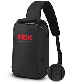 Mochila transversal preta com diversos bolsos e compartimentos, ideal para transportar laptop, dispositivos eletrônicos e materiais de trabalho. Perfeita para quem busca praticidade e organização no dia a dia.