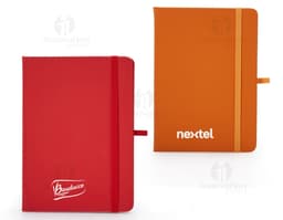 Block de notas gomoso 17x12, perfecto para organizar tus ideas con estilo y practicidad. Ideal para reuniones, estudios y