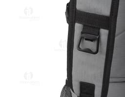Mochila Térmica en Nylon Negro - Diseño Moderno y Tecnológico para Viajes y Negocios. Perfecta para transportar alimentos