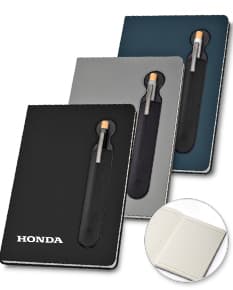Bloco de anotações 21x14 com capa personalizada para organizar suas ideias com estilo. Perfeito para reuniões e brainstormings criativos. Garanta o seu!