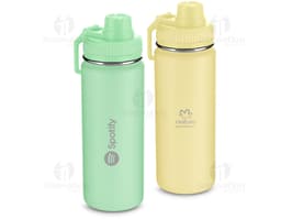 Garrafa de aço inoxidável de 570ml, contendo líquido. Objeto de higiene pessoal, limpo e de metal brilhante. Possui tampa e