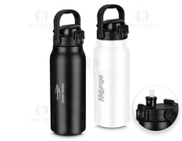 Botella térmica inox de 1,5 litros con pico, en metal plateado, con diseño moderno y seguro, perfecta para almacenar líquidos