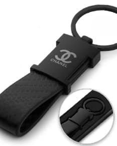Chaveiro personalizado de alta qualidade para presentear em todas as ocasiões. Com design exclusivo e durável, é o brinde perfeito para promover a sua marca. Adquira já o seu!