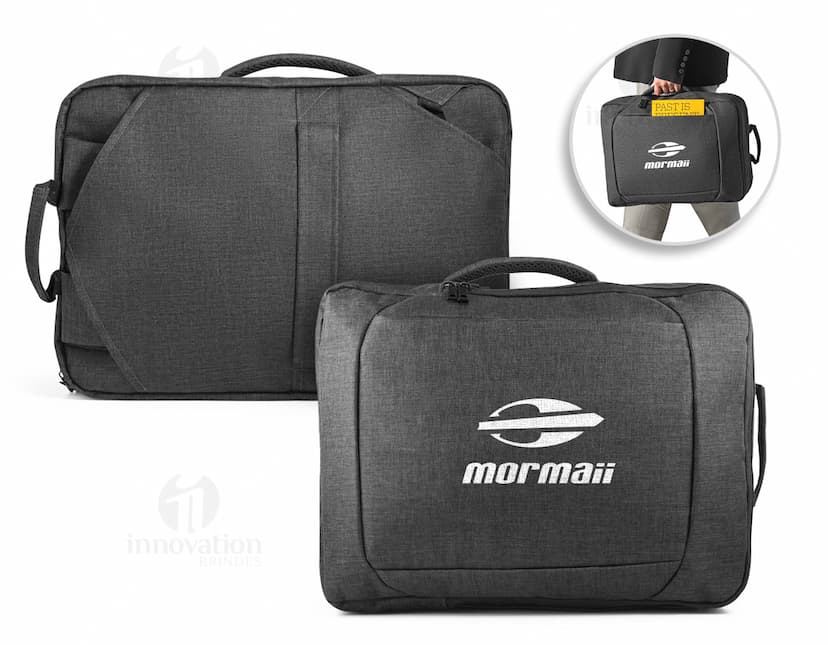 Mochila para notebook 15.6 de couro preto com fivela, alça de metal, fecho de correr e design moderno. Ideal para transporte de dispositivos eletrônicos e acessórios de escritório com estilo e proteção.