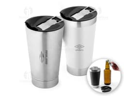 Copo térmico 630ml com abridor, ideal para armazenar e manter a temperatura de bebidas como café, cappuccino, chocolate