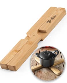 Descanso de panela dobrável em madeira: o utensílio perfeito para proteger suas superfícies enquanto cozinha. Compacto, resistente e prático, ideal para sua cozinha. Compre já!