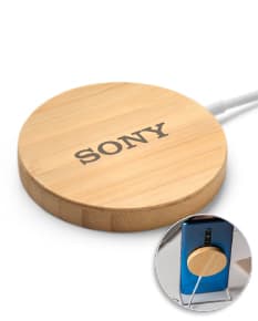 Carregador portátil 15W para carregar seus dispositivos com praticidade e rapidez. Compacto e eficiente, ideal para uso em viagens, trabalho ou atividades ao ar livre. Nunca mais fique sem bateria! Garanta já o seu.