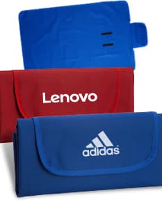 Toalha para piquenique em nylon - Perfeita para momentos ao ar livre! Compacta, resistente e versátil, esta toalha é o acessório ideal para o seu próximo piquenique. Com design prático e moderno, garantindo conforto e praticidade. Aproveite!