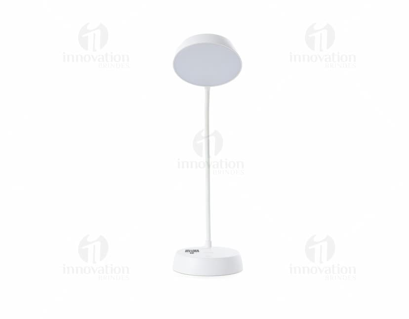 Luminária articulável de design moderno para iluminar o seu ambiente de trabalho ou estudo. Com tecnologia de ponta e elegância, essa luminária vai garantir maior produtividade e conforto visual. A solução perfeita para o seu escritório. Compre agora! #Luminária #DesignModerno #Escritório