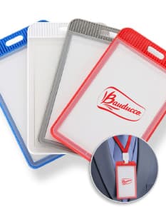 Porta crachá plástico: design moderno e prático para identificação de funcionários. Ideal para eventos corporativos e feiras. Proteja seu crachá com estilo!