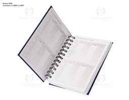 Agenda 2025 Cromato em capa dura na cor prata com detalhes em cromado.