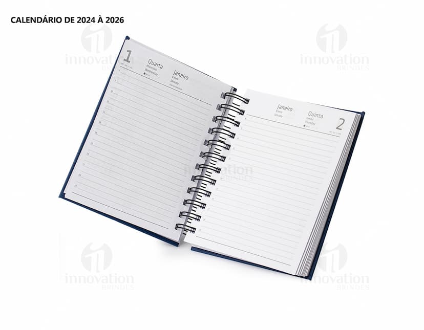 Agenda 2025 Cromato em formato de livro em branco, aberto sobre uma mesa de escritório. Inclui papel em branco, caneta, anotações e calendário. Imagem 3D com design simples e elegante, ideal para organização pessoal e profissional.