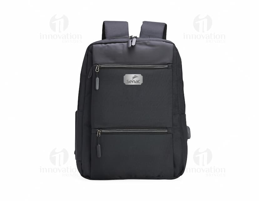 Mochila de nylon preta para notebook, moderna e elegante, com alças de couro, zíper e bolsos. Ideal para viagens, negócios ou uso casual.