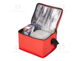 Bolsa térmica de 4 litros em formato de caixa, feita de plástico resistente. Decorada com fita e laço, é perfeita para