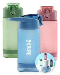 Squeeze plástico de 550ml em cor rosa, com tampa de rosquear e bico para beber. A imagem mostra o produto em um fundo branco.