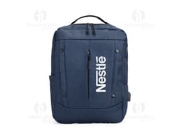 Mochila de nylon de 21 litros em marrom e preto, com alça de couro, zíperes, bolsos e tecido resistente. Ideal para viagens