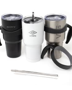 Caneca térmica inox 800ml: Mantenha sua bebida favorita quente ou gelada por horas com essa caneca de alta qualidade. Perfeita para levar para o trabalho, academia ou viagens. Adquira já a sua!