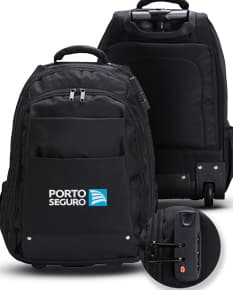 Mochila 27 Litros com Rodinhas preta de couro, equipamento moderno e elegante, com alças, zíper, fivela e rodinhas para fácil transporte. Ideal para viagens, negócios e uso pessoal.