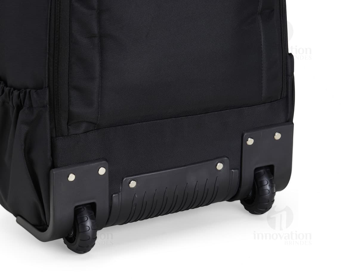 Mochila 27 Litros com Rodinhas preta de couro, equipamento moderno e elegante, com alças, zíper, fivela e rodinhas para fácil transporte. Ideal para viagens, negócios e uso pessoal.
