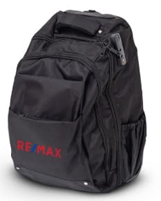 Mochila 27 litros com rodinhas para uma viagem cheia de estilo e praticidade. Com design moderno e elegante, é o acessório perfeito para suas aventuras. Em couro preto de alta qualidade, com alça resistente e zíper único, é ideal para viagens de negócios ou lazer. Seu tamanho amplo permite armazenar todos os seus pertences com facilidade. Garanta a sua agora e esteja preparado para qualquer jornada!